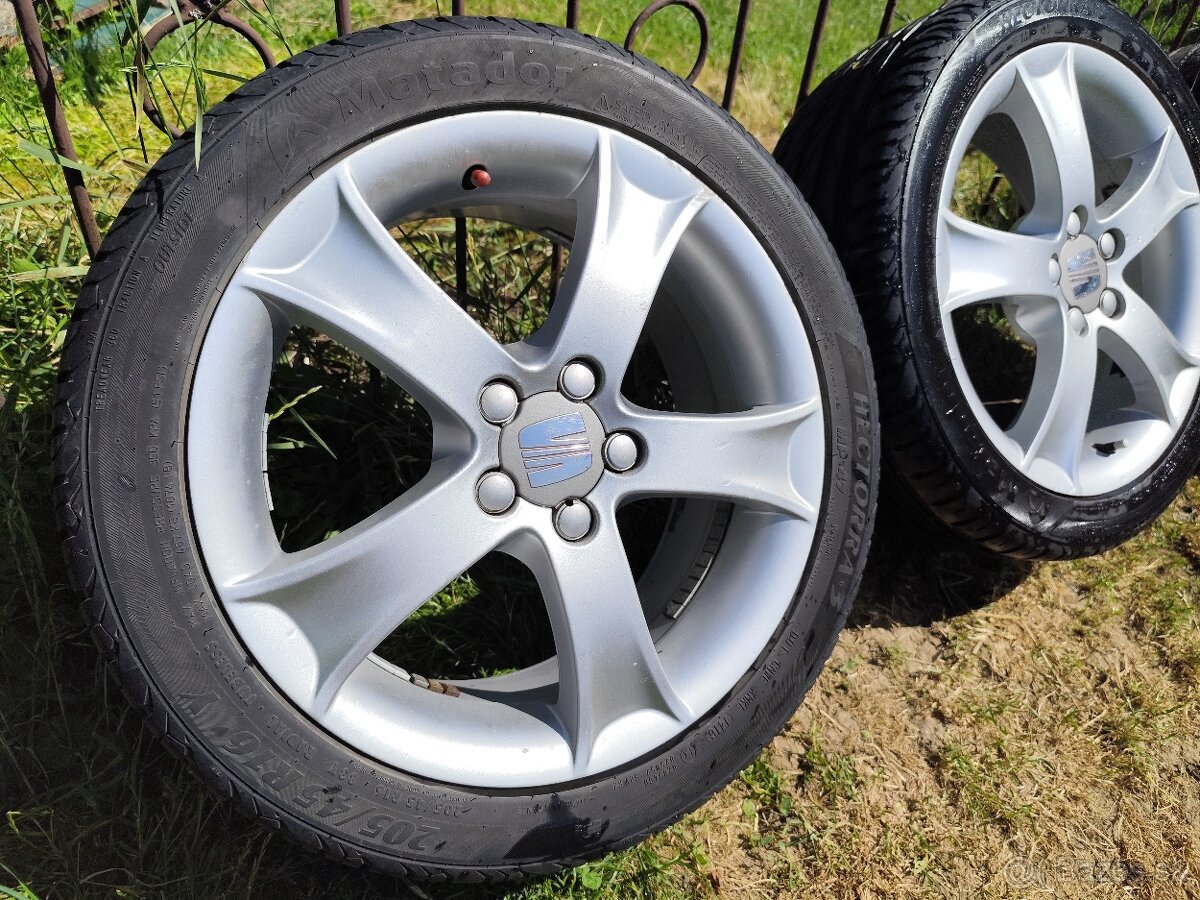 Originál Seat disky + letné pneu 205/45 r16, 6.5Jx16H2 ET43
