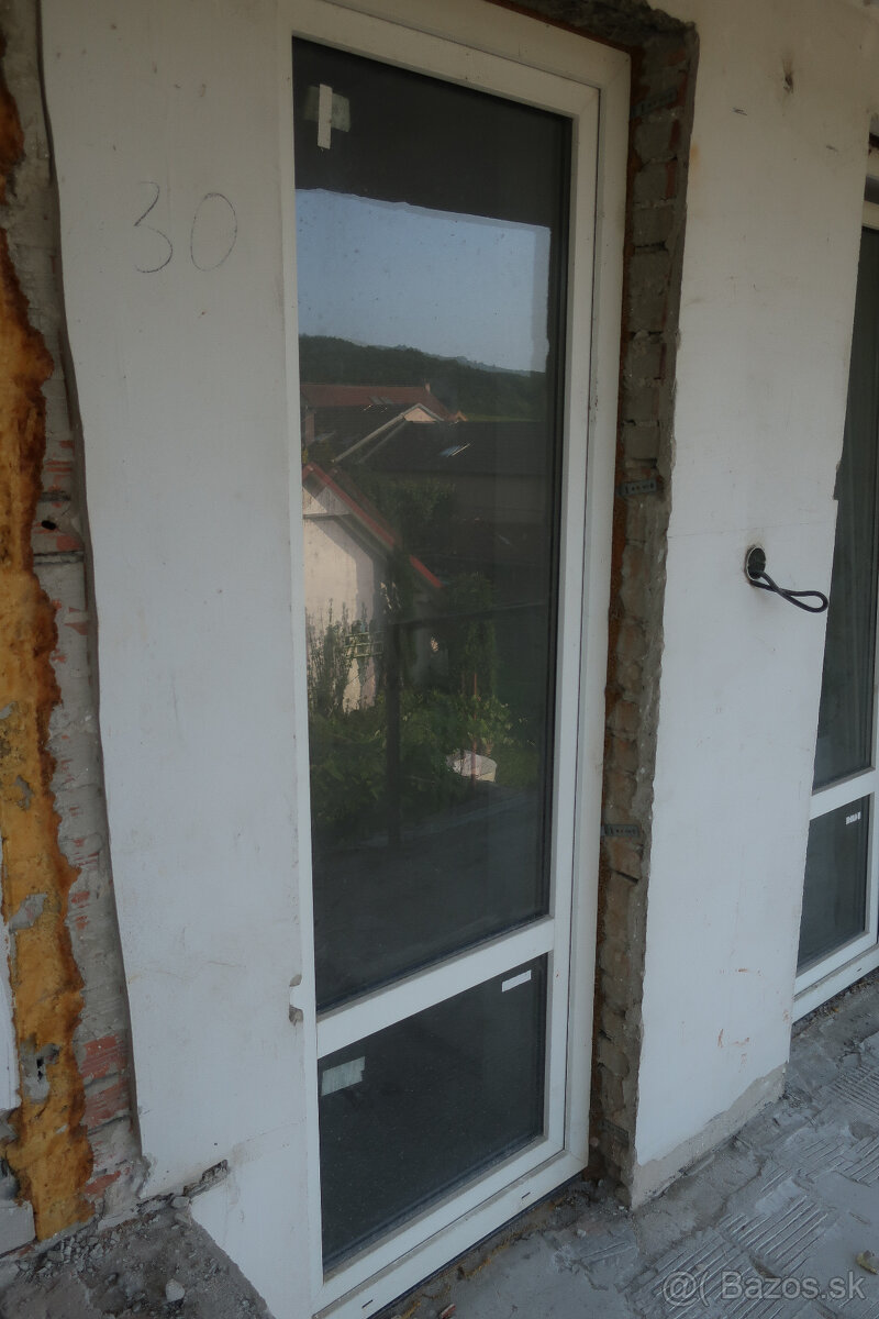 Plastove dvere 90x240