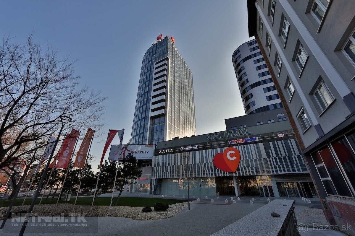 CENTRAL- Atraktívna lokalita- Veľký 2-izbový byt + Loggia