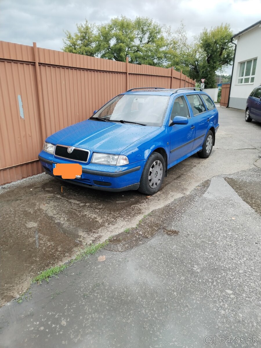 Škoda octavia 1