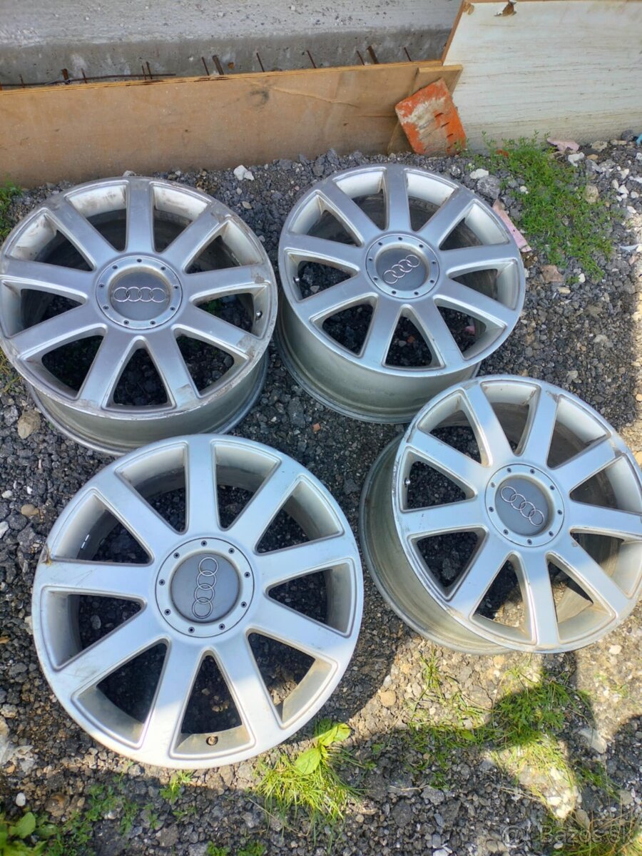 4ks alu disky orig. Audi 5x112 r18 4ks 160 euro