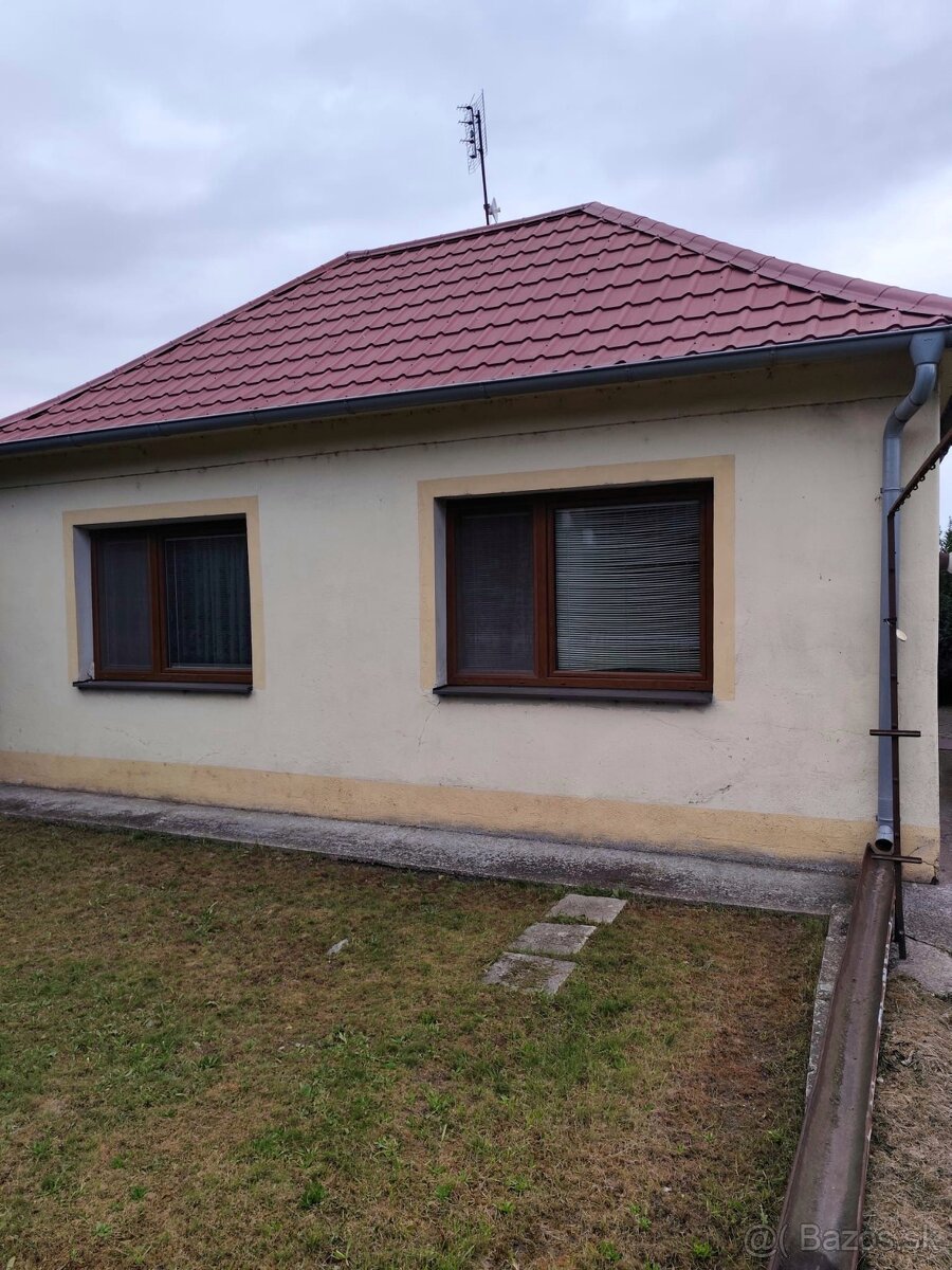 Predám- Rezervované- rodinný dom, obec Trakovice