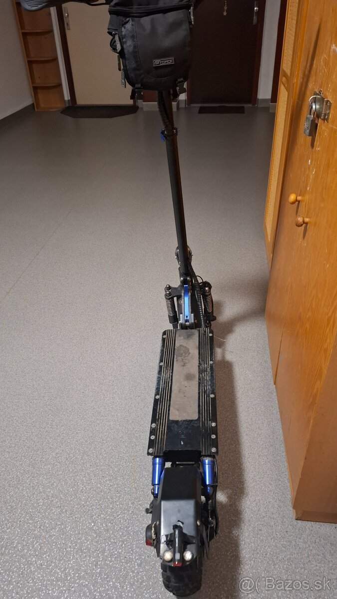 Elektrická kolobežka