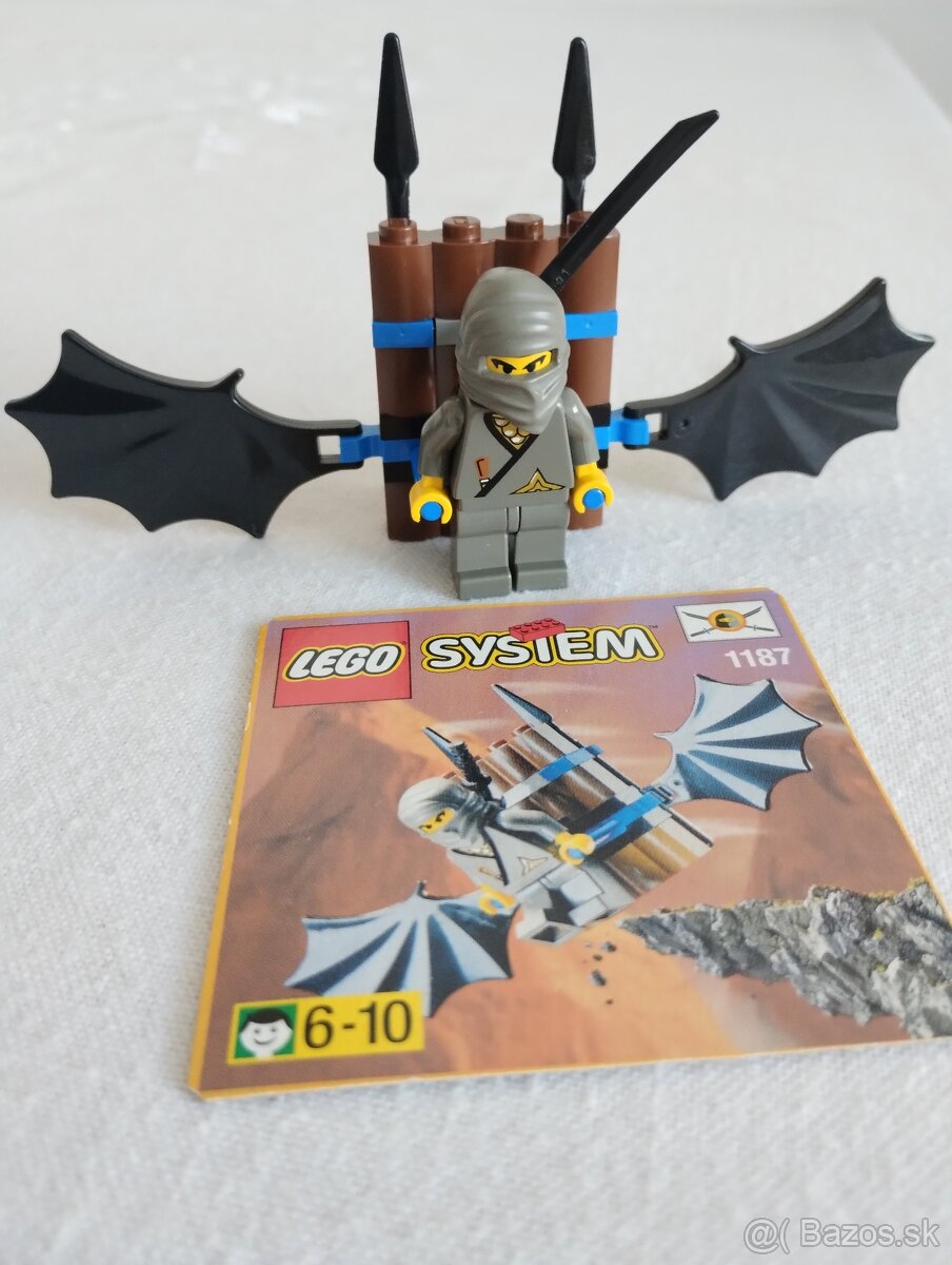 LEGO Castle 1187 Glider