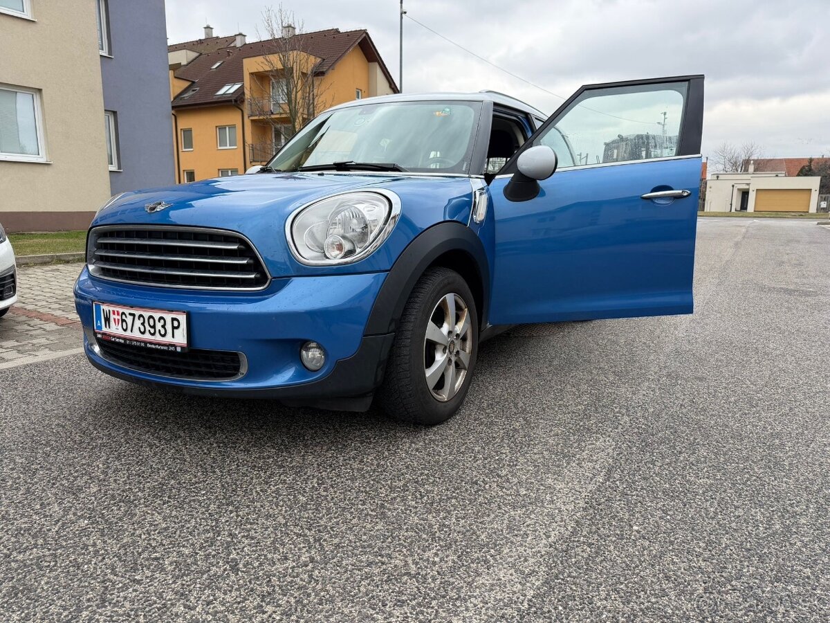 MINI Cooper Countryman 2011