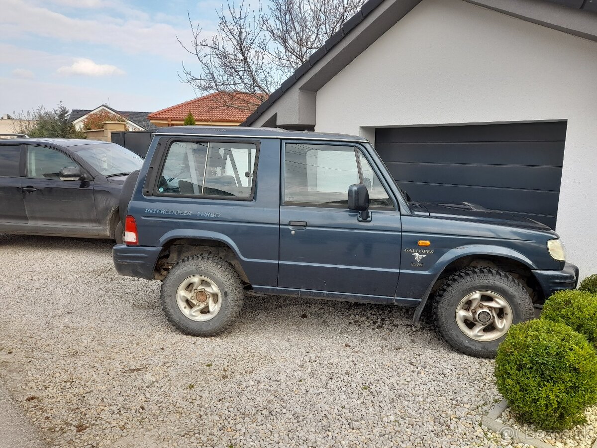 Hyundai Galloper