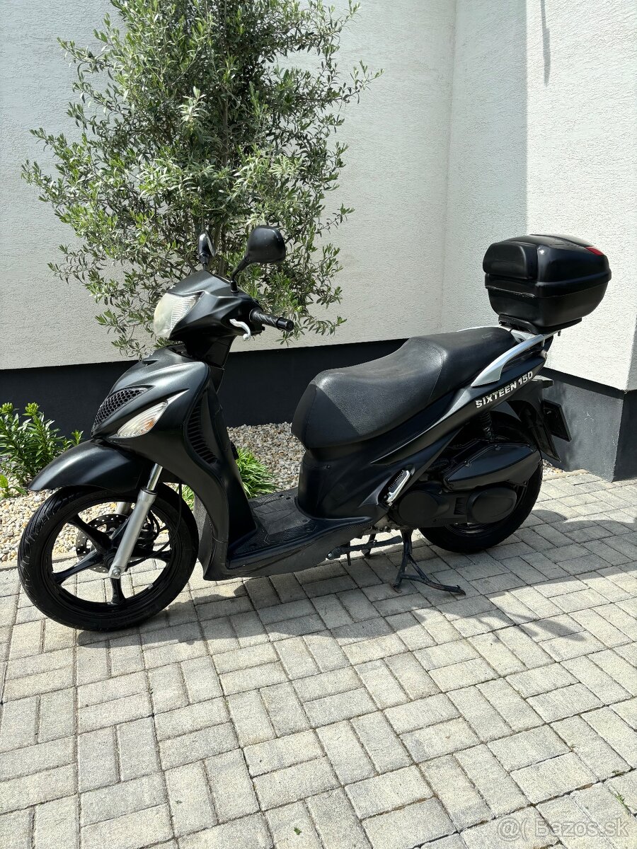 skuter suzuki sixteen 150