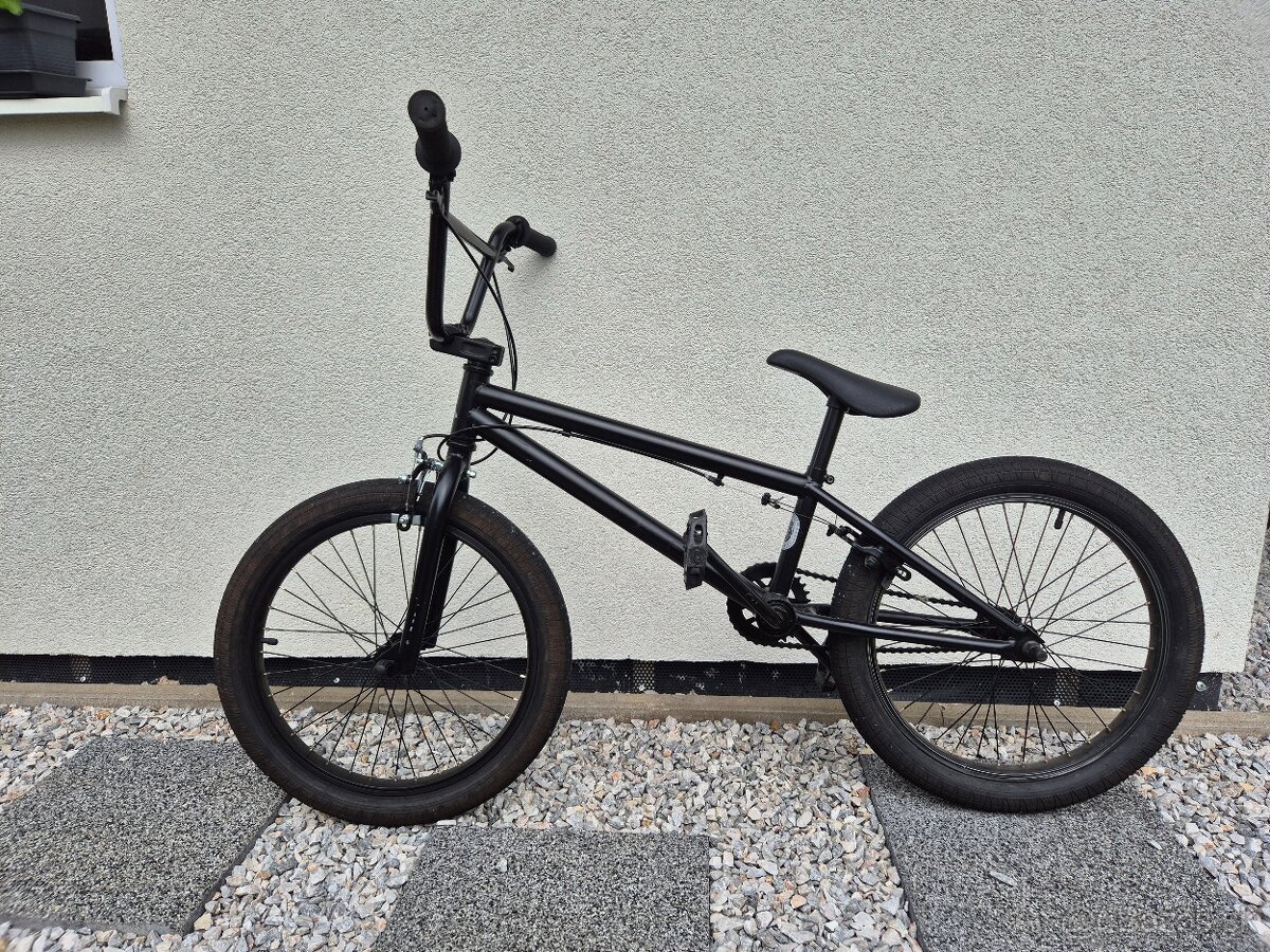 Predám BMX bicykel BeFly Flip 20 – čierny