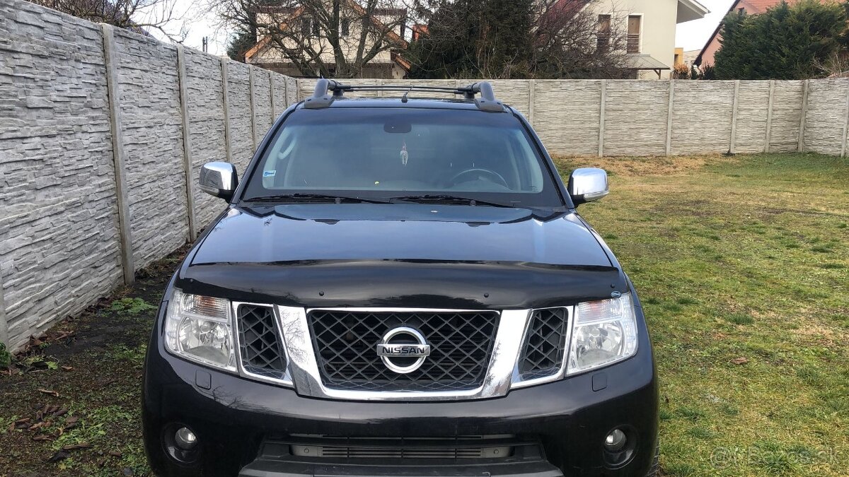 Nissan Navara 3.0D, 170kW, automat.
