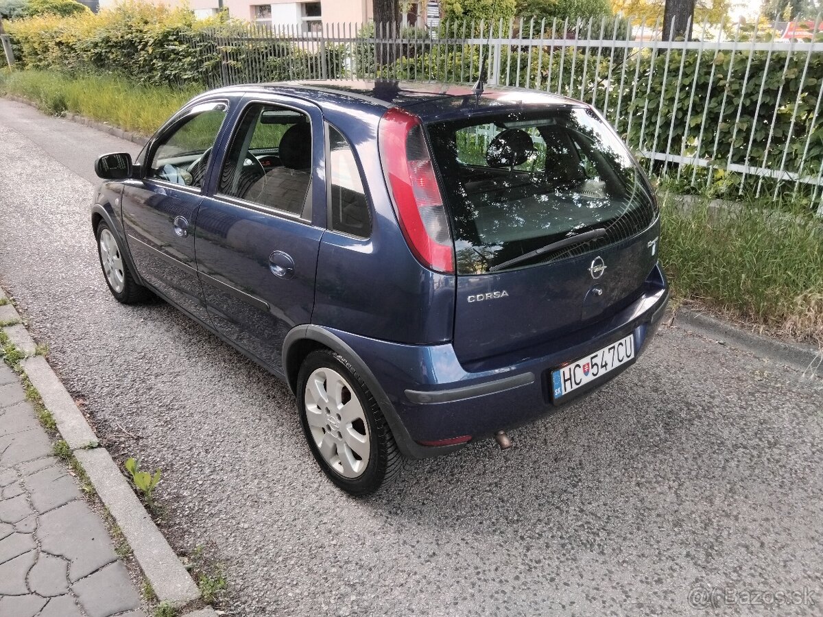 Opel  corsa  1,3 benzín klíma
