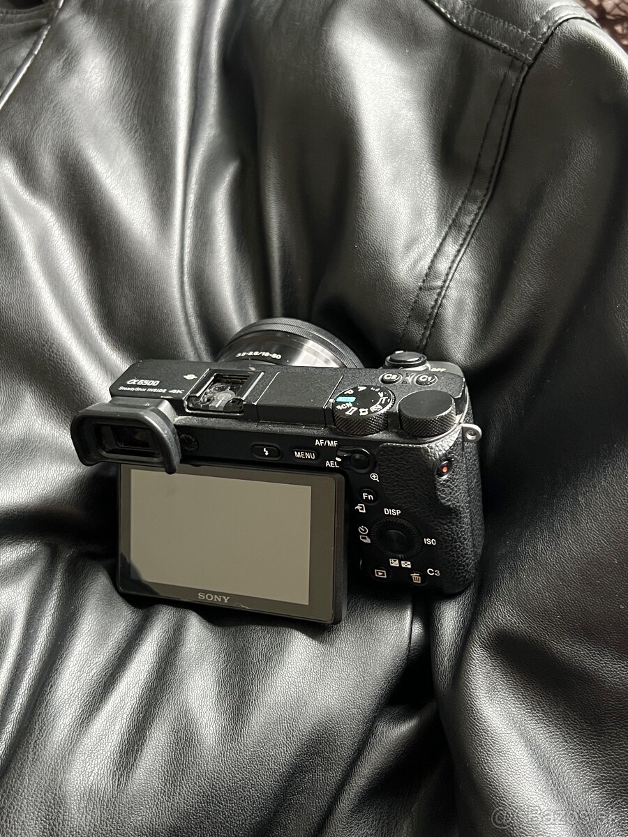 Sony a6500 APS-C + objektív