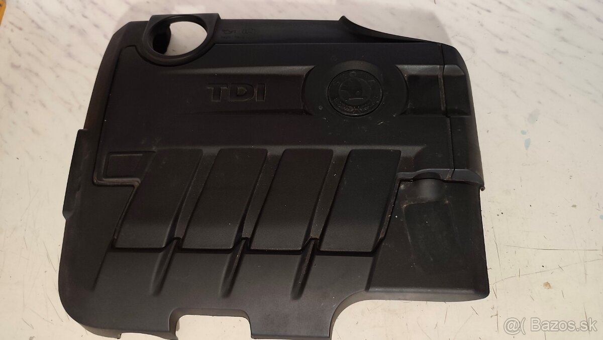 Kryt motora 2.0 tdi Škoda
