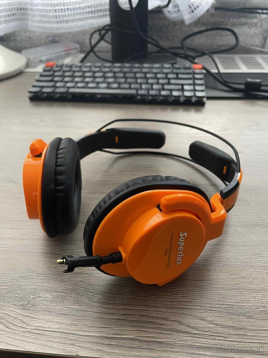 Predám Superlux HD-661 Štúdiové slúchadlá