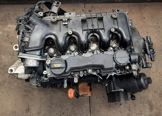 Citroen C5 1.6 HDI predám MOTOR 9HZ DVERE, PREVODOVKA a iné