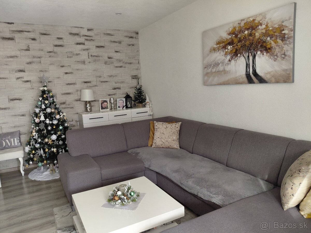 Prenájom 3 izbového bytu.