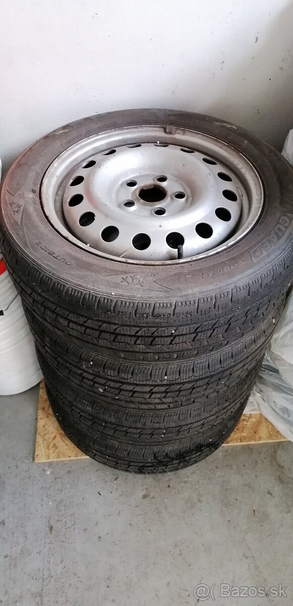 Plechové disky s pneu