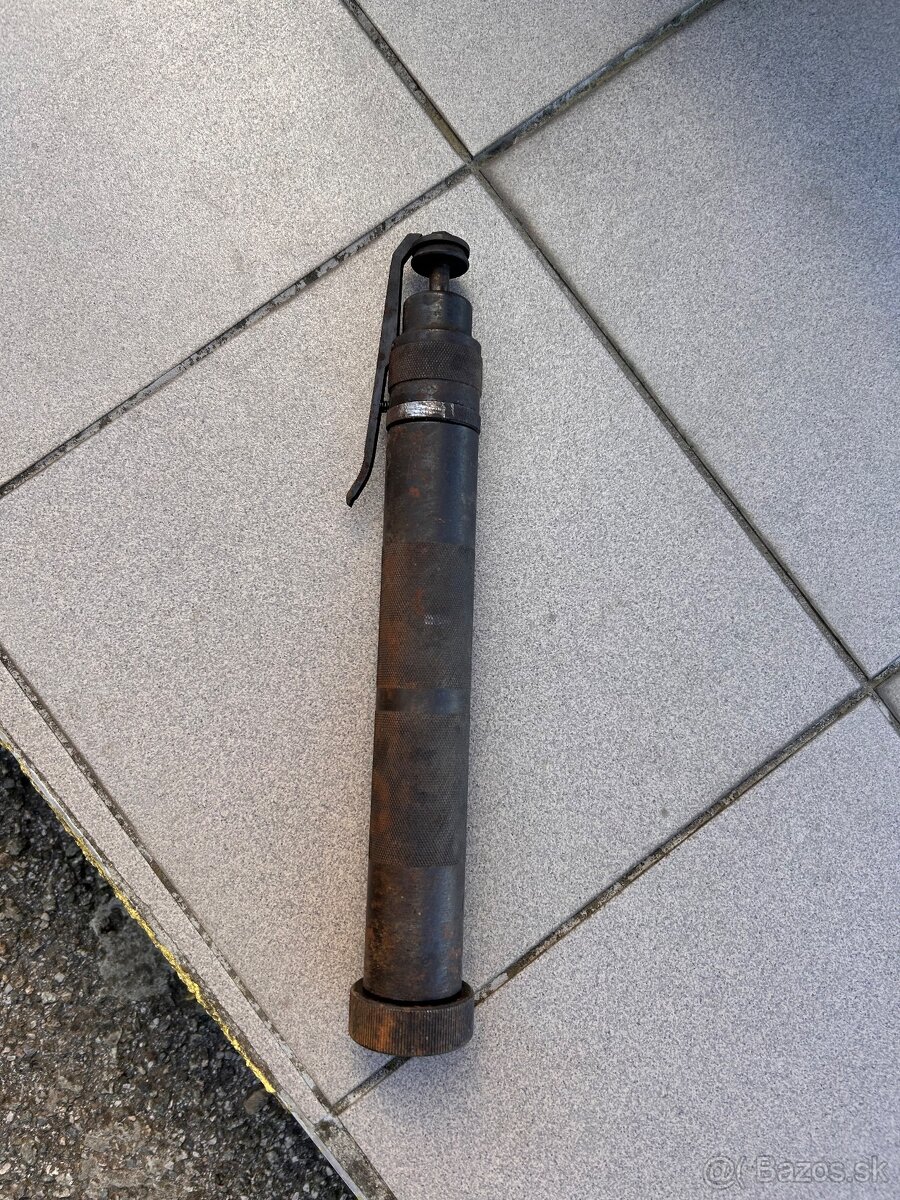 Jatočná pištol