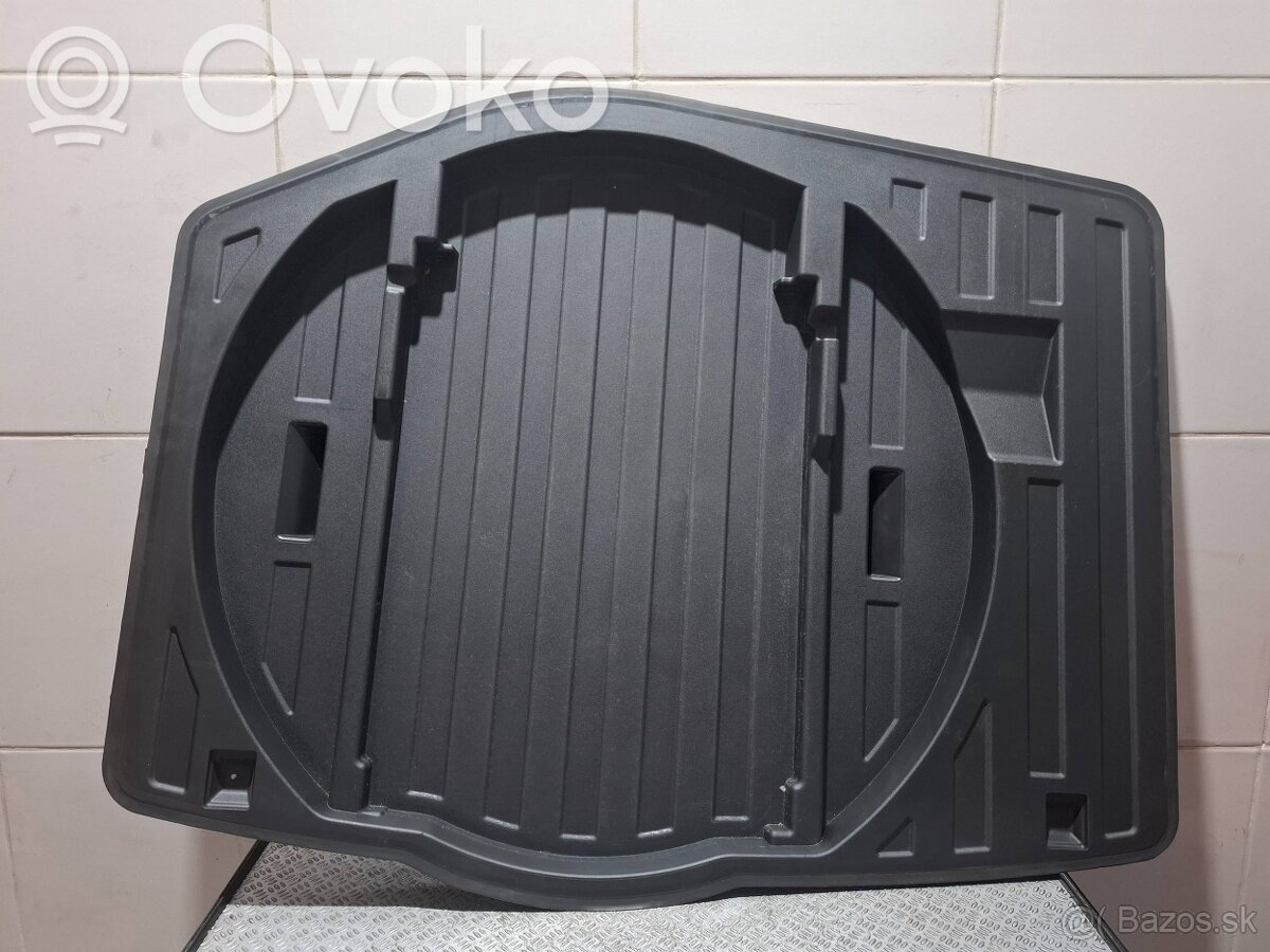 Audi A6 C7 vanička sekcia kufra