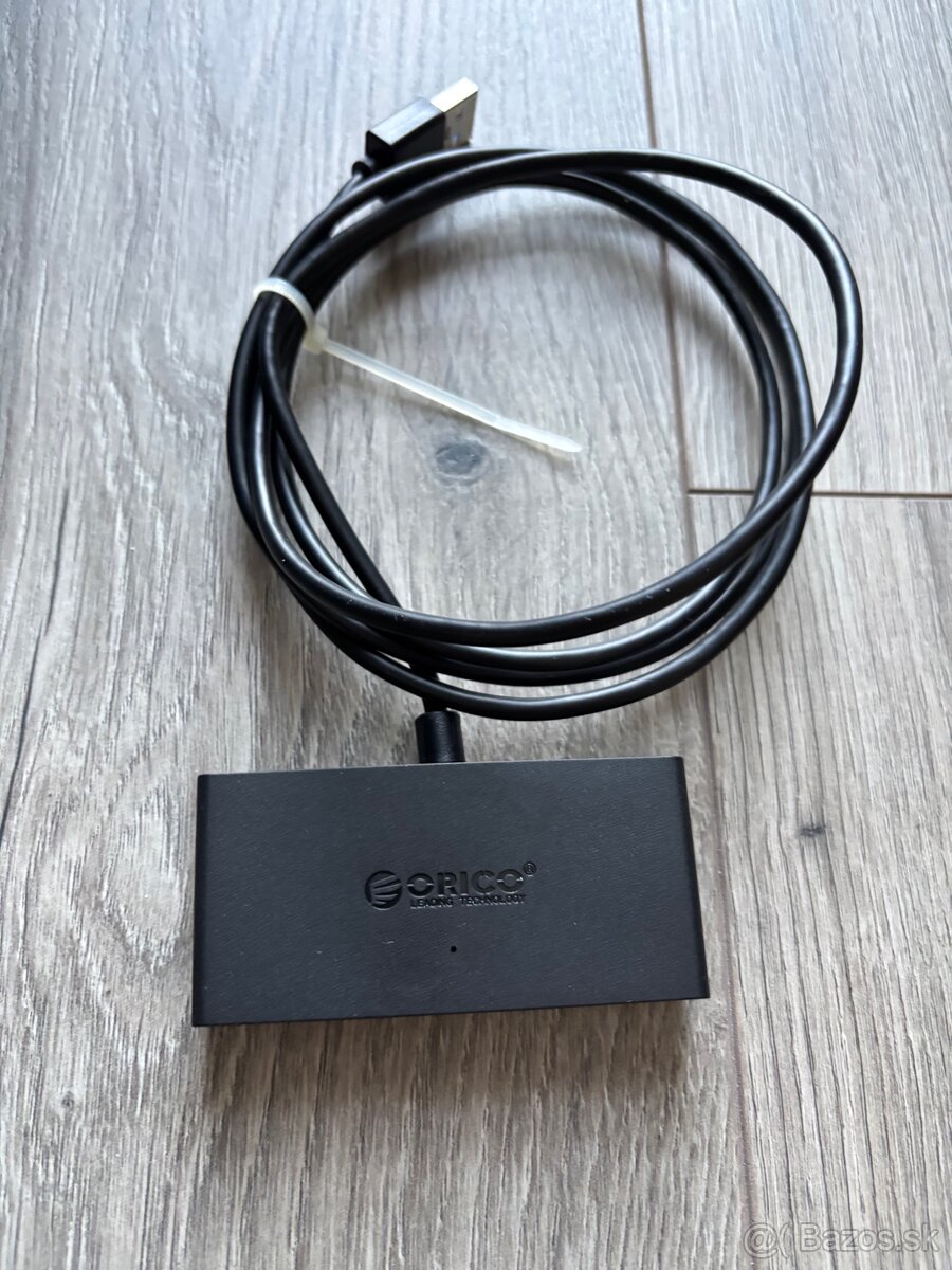 4x USB hub