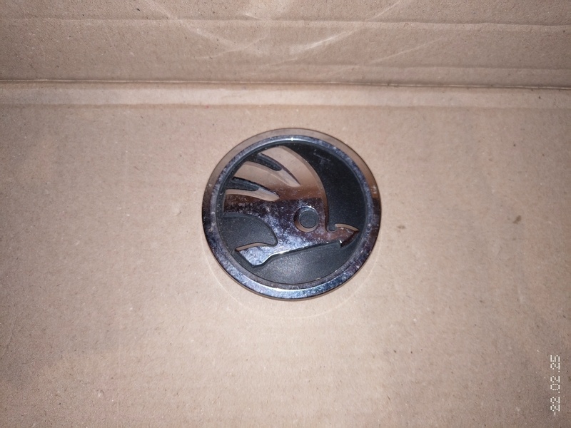 znak skoda 8cm 15€