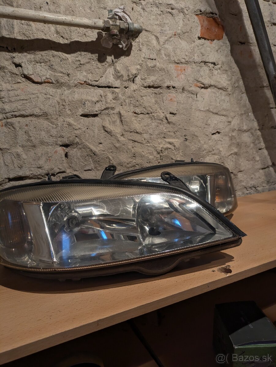 Opel Astra g Predné svetlá