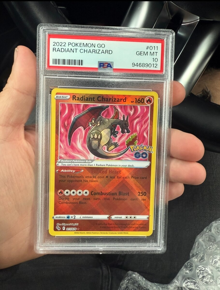 RADIANT CHARIZARD POKEMON GO PSA 10