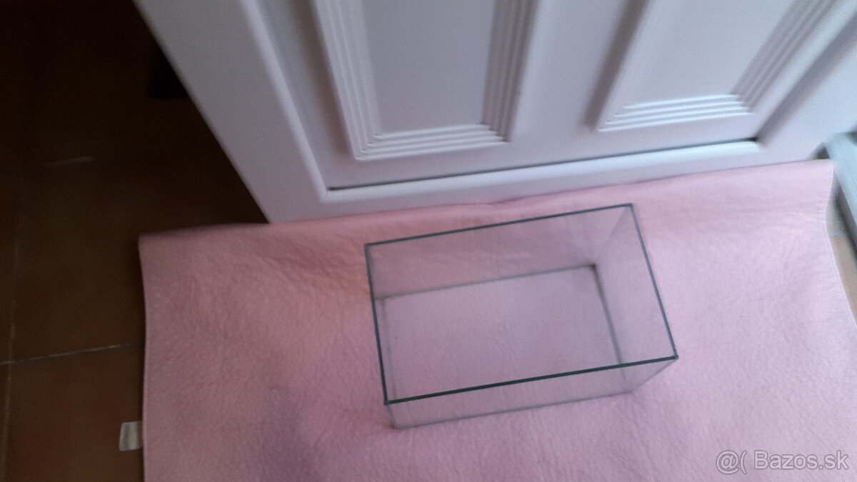 akvárium32x19x20 cm