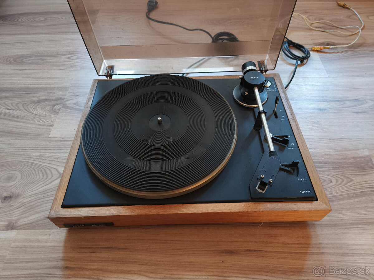 Gramofon NC580