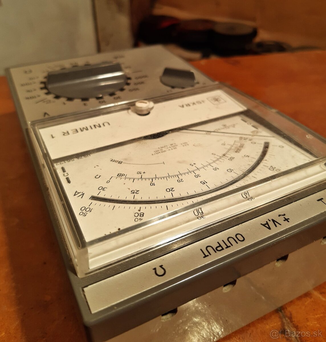 Funkční multimetr Iskra UNIMER 1 z roku 1972