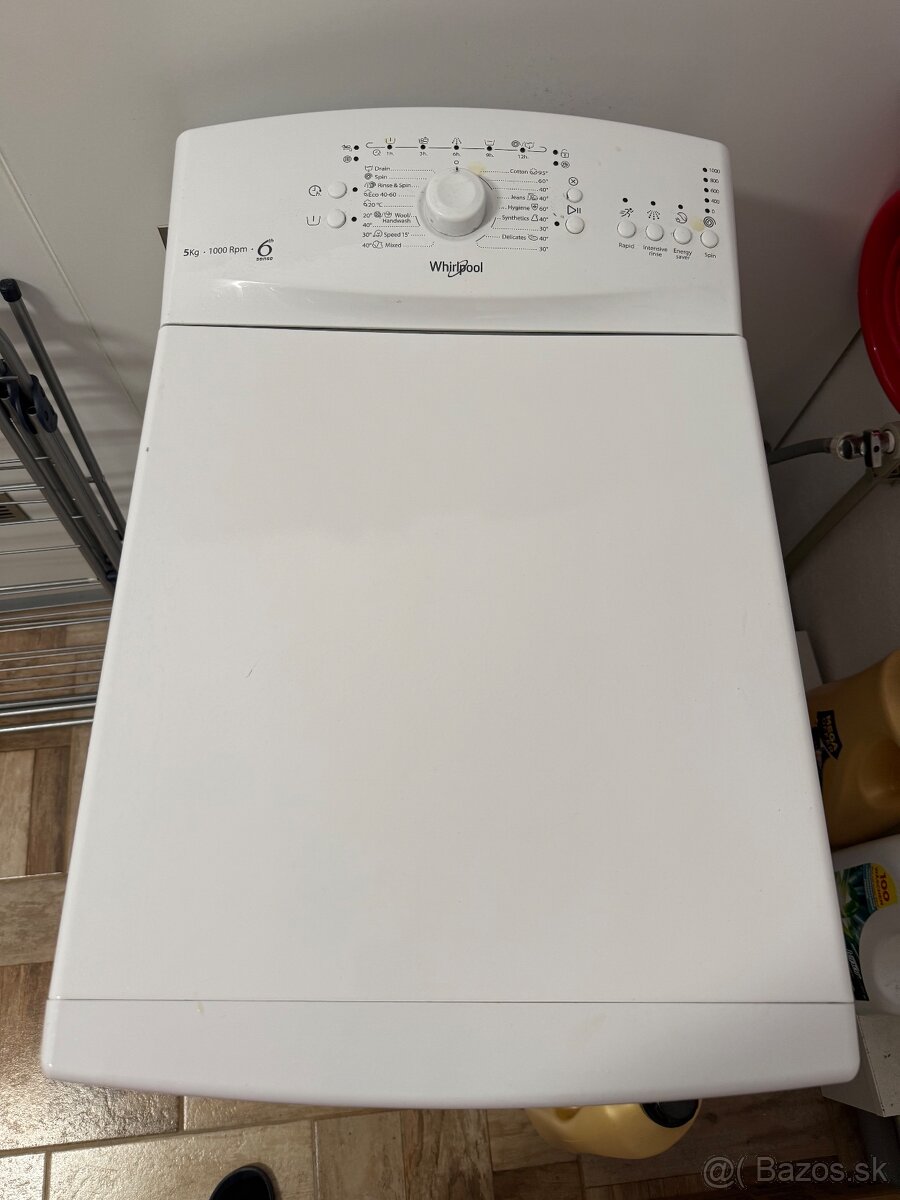 Práčka Whirlpool