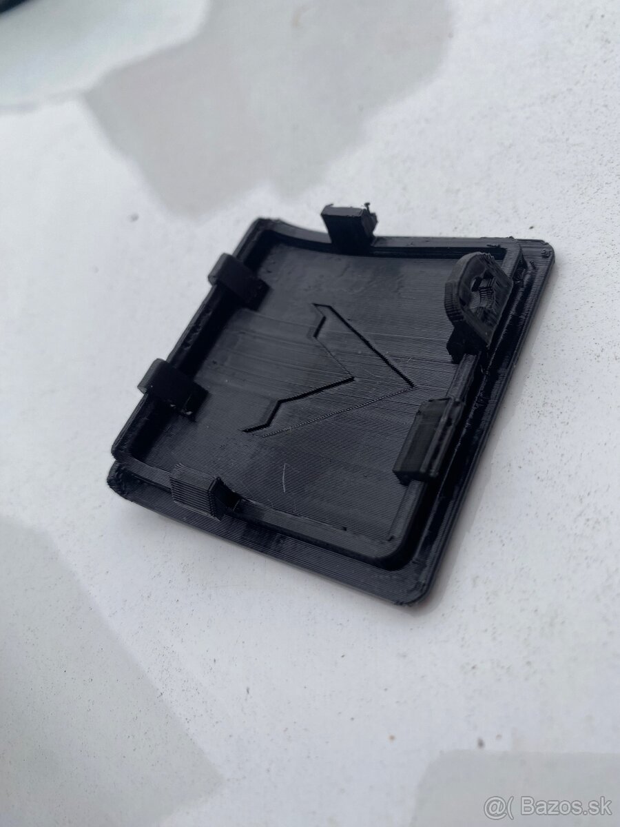 Krytka na r129 SL Mercedes