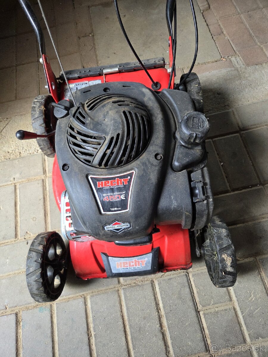 predam benzinovu kosacku hecht bsw 541