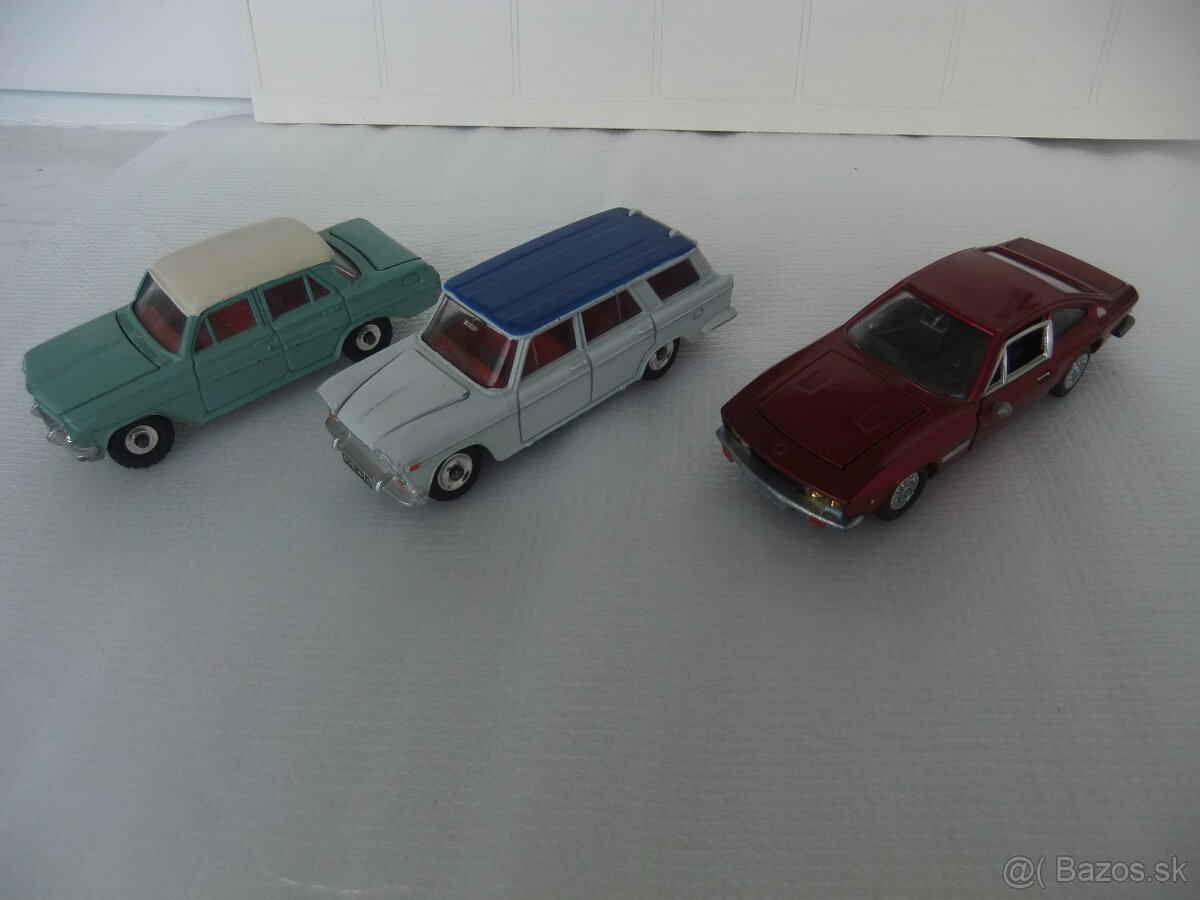 Predam raritne original DINKY TOYS v 1:43