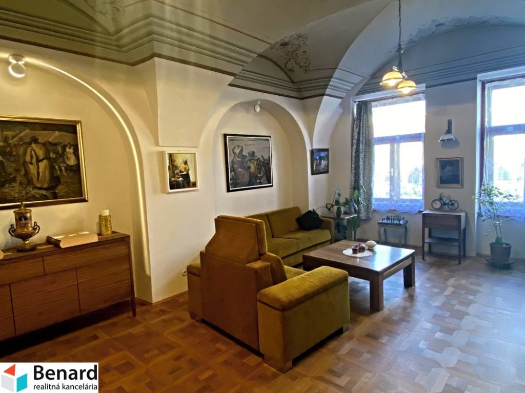 PREŠOV- CENTRUM, NA PRENÁJOM 3 IZB. BYT/KANCELÁRIA, 110m2