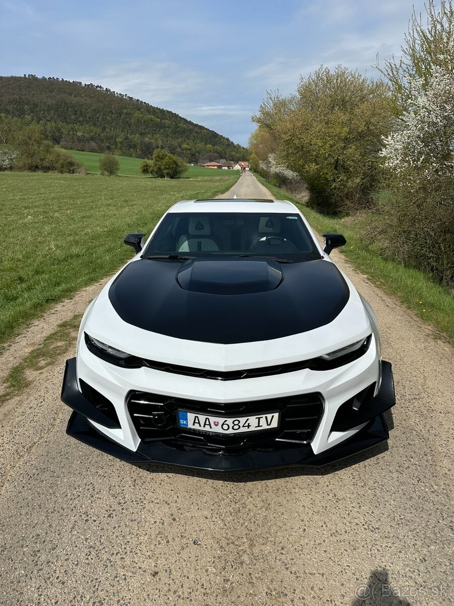 Chevrolet Camaro 3.6 V6 2021 – ZL1 look, výfukové klapky