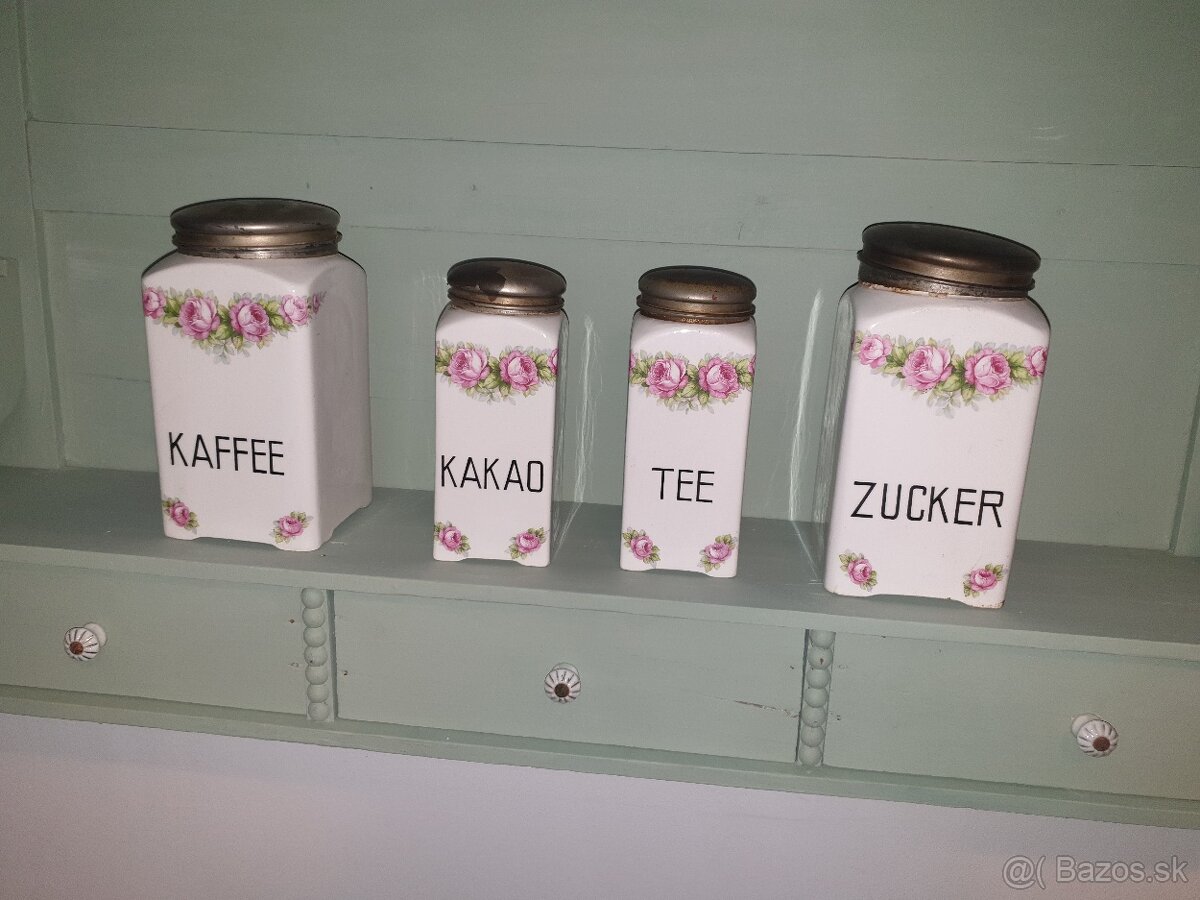 Starozitne dozy, korenicky