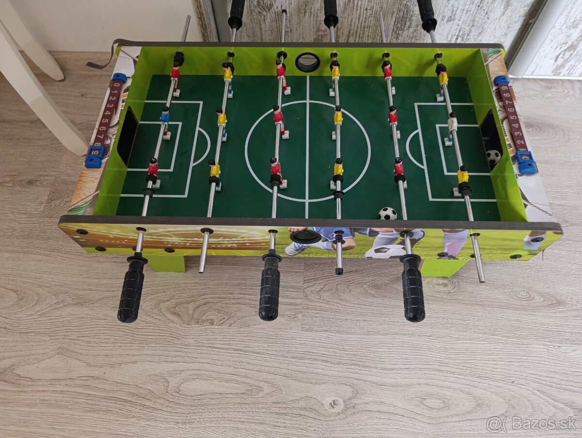 Predám stolný futbal