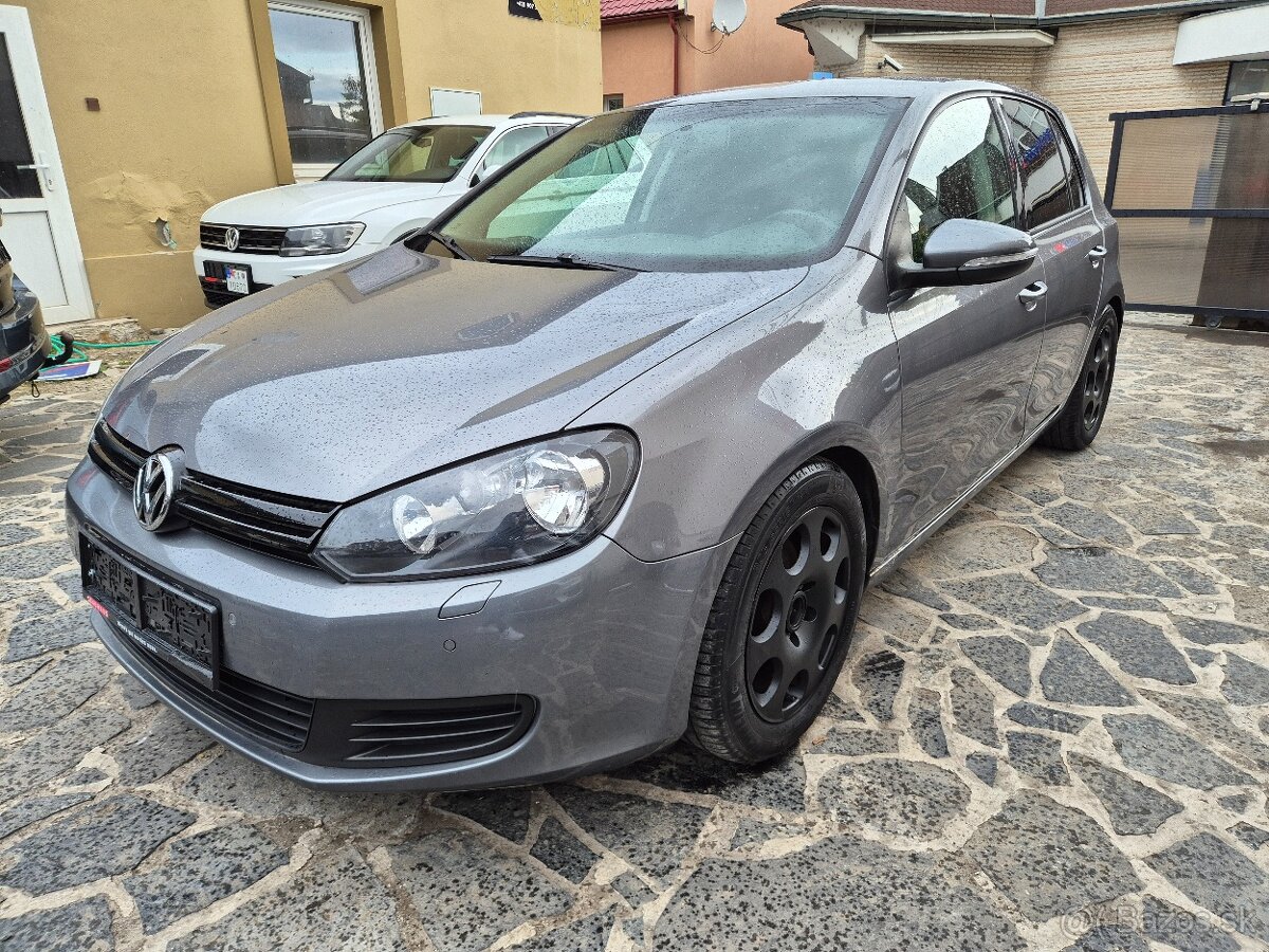 Volkswagen Golf 1,6 TDI DSG