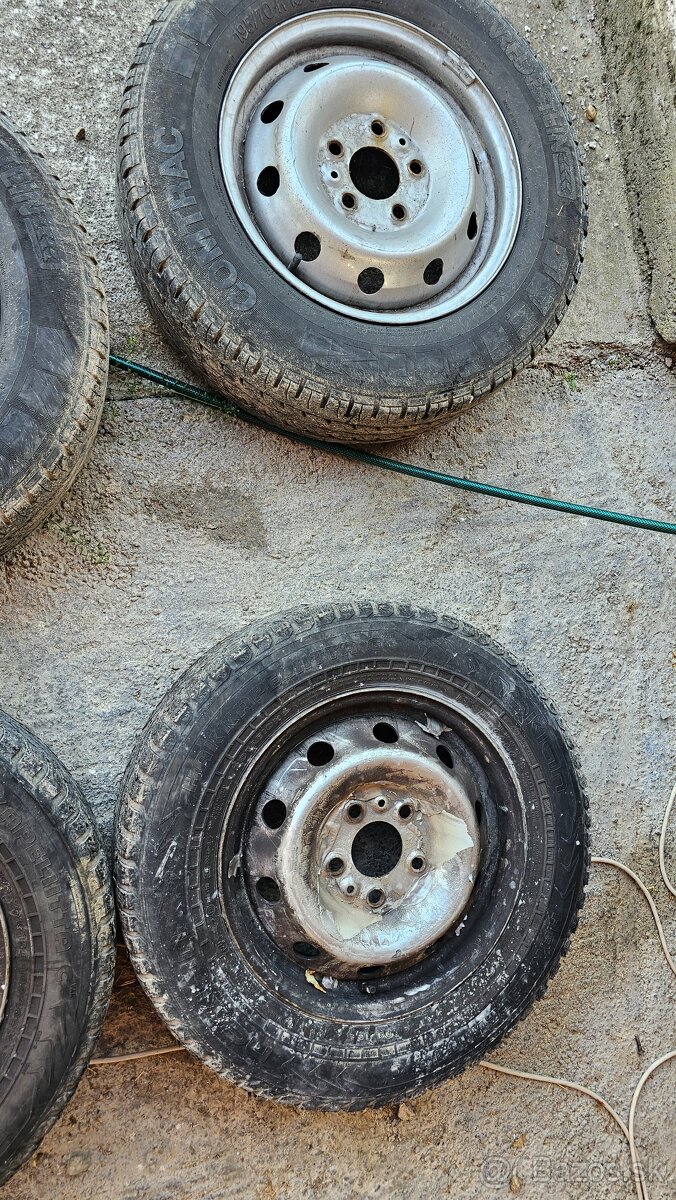 Disky a gumy 195/70 r15 C104