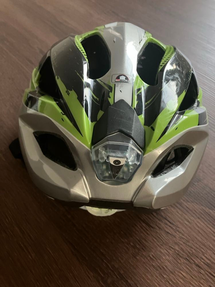 Predám detskú cyklistickú prilbu Crivit, 49-54 cm