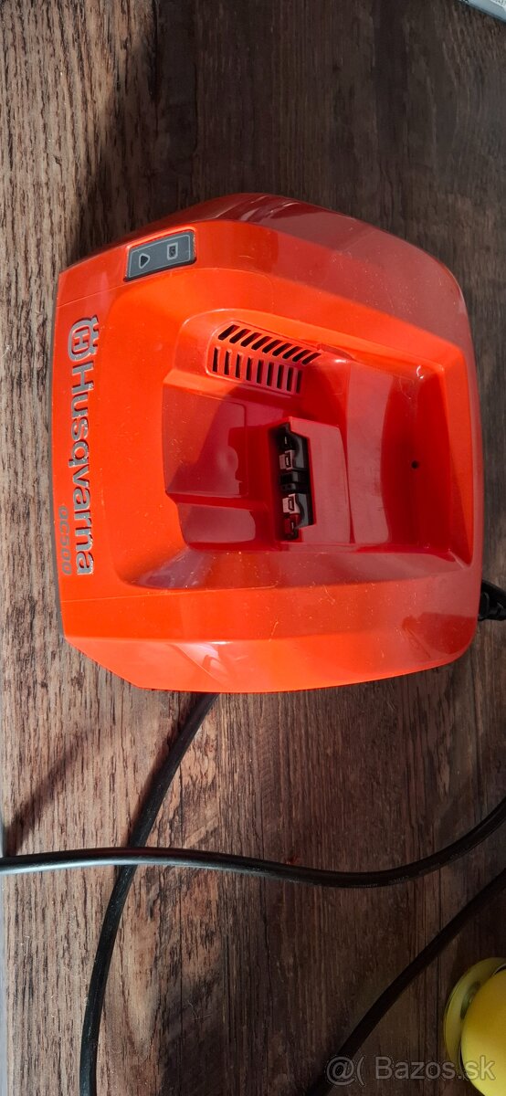 Husqvarna nabijacka