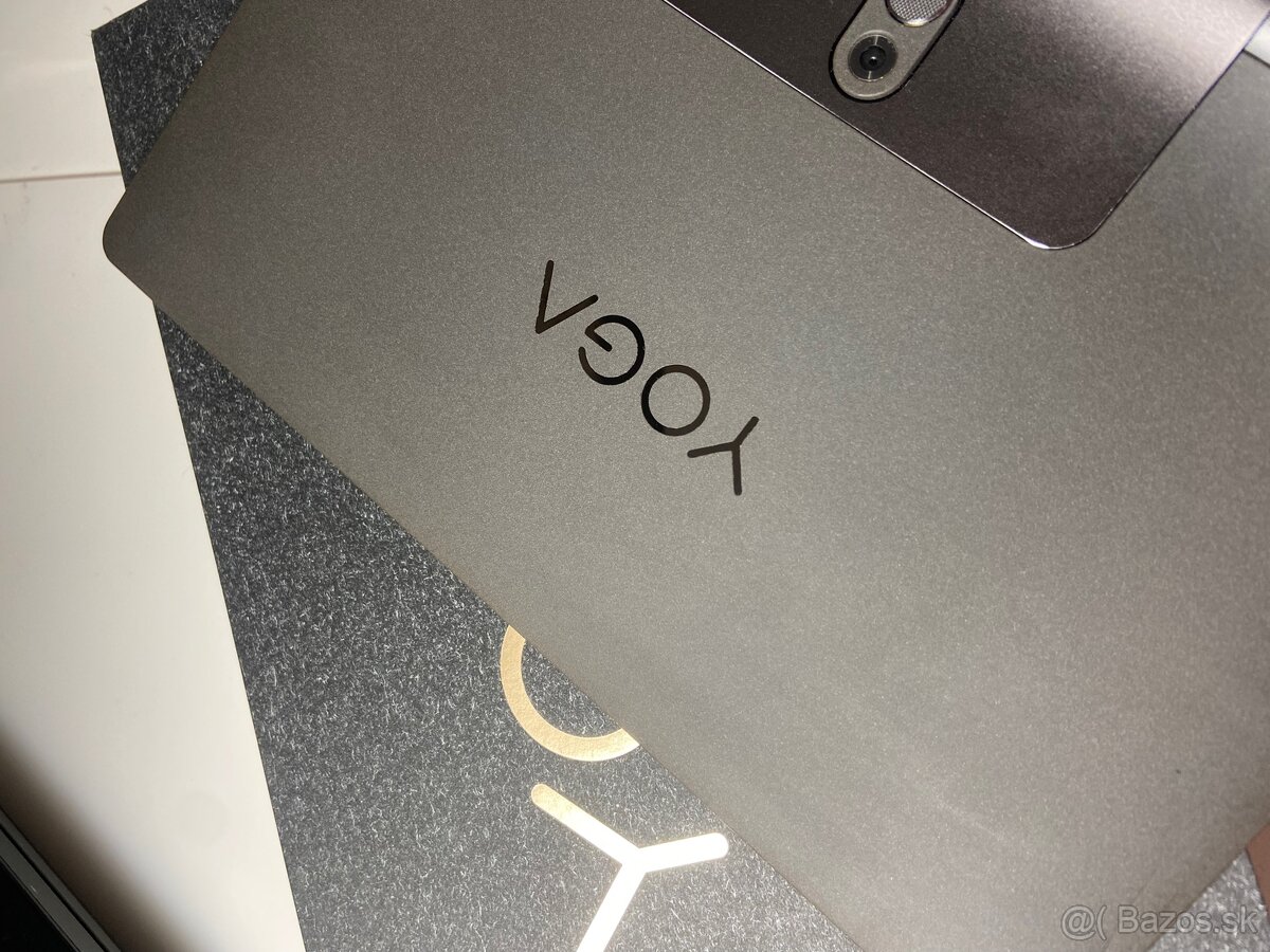 Lenovo smart tablet