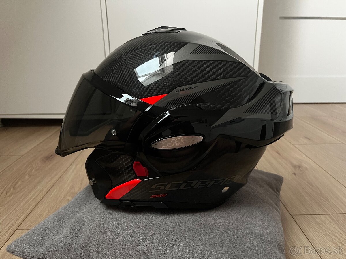 Scorpion Exo Tech Carbon XL