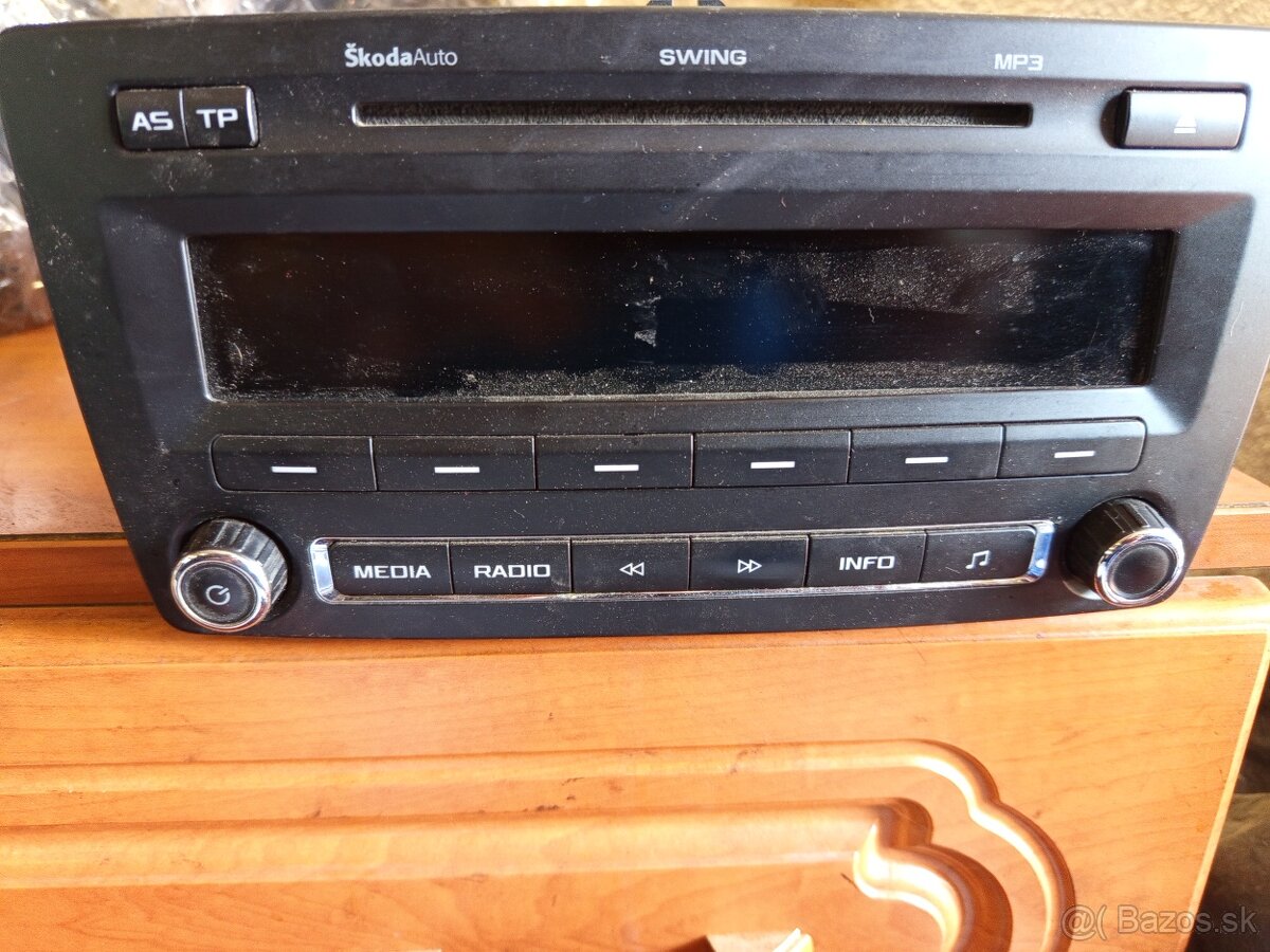 Škoda octavia 2 fl rádio