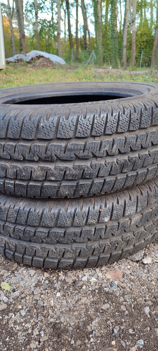[Matador Sibir Snow Van, 205/65 R16 C] Top stav