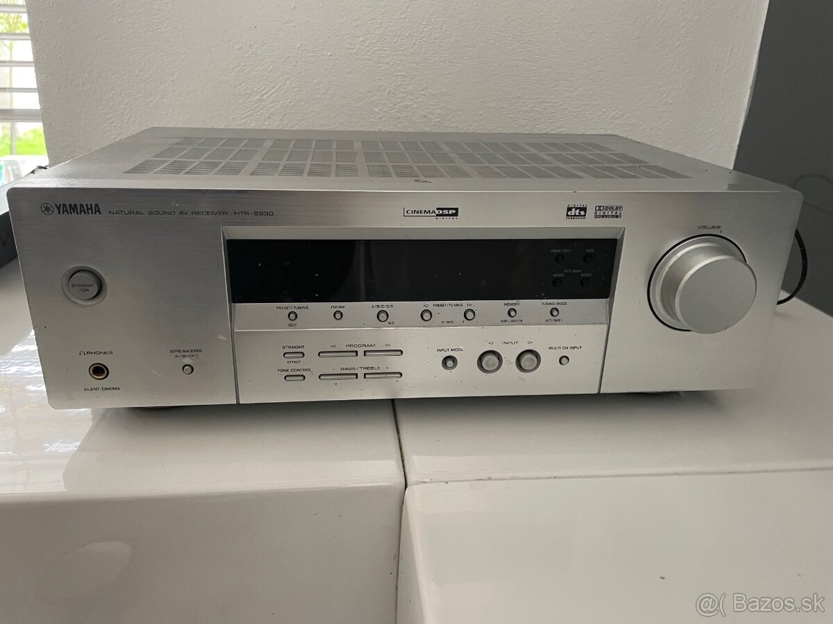 YAMAHA receiver