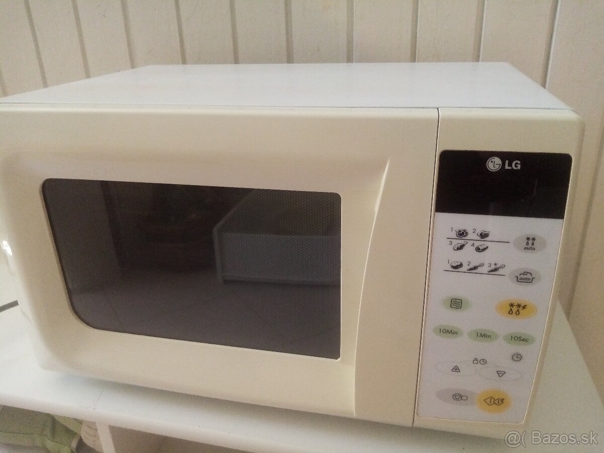 Mikrovlnná rúra LG