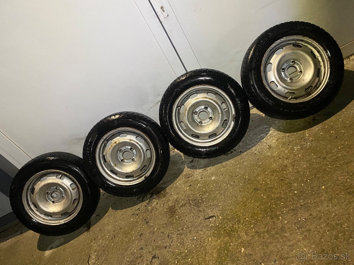Plech disky 4x108 15” + zimne gumy 185/65R15 Peugeot Citroën