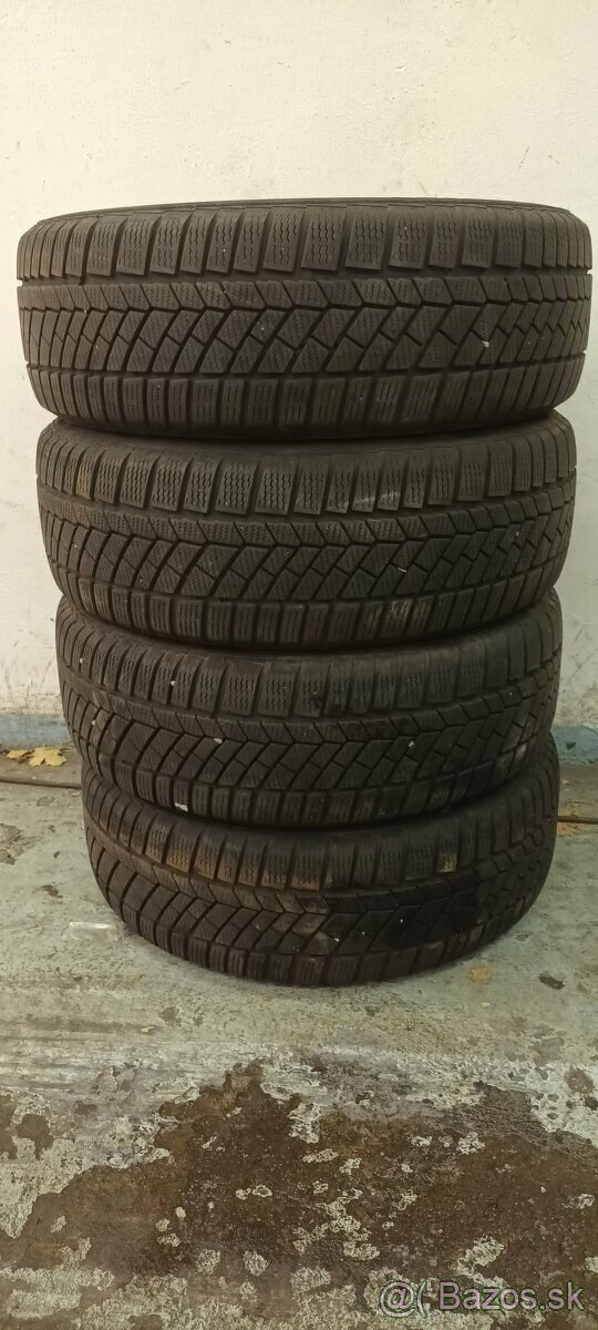 Continental contiwintercontact TS830P 205/55 R17 95