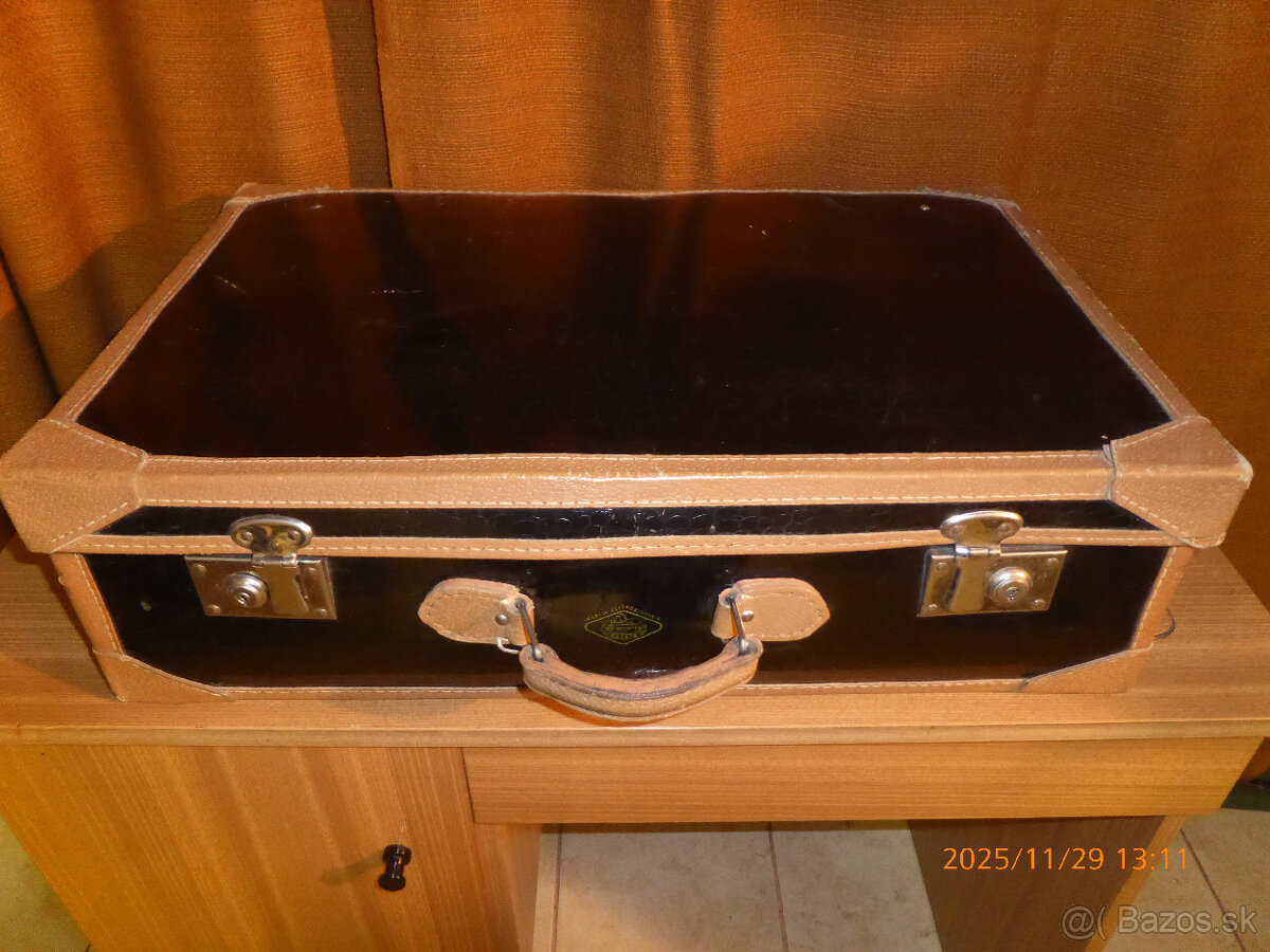 Predám kožený retro kufor zo 60 rokov